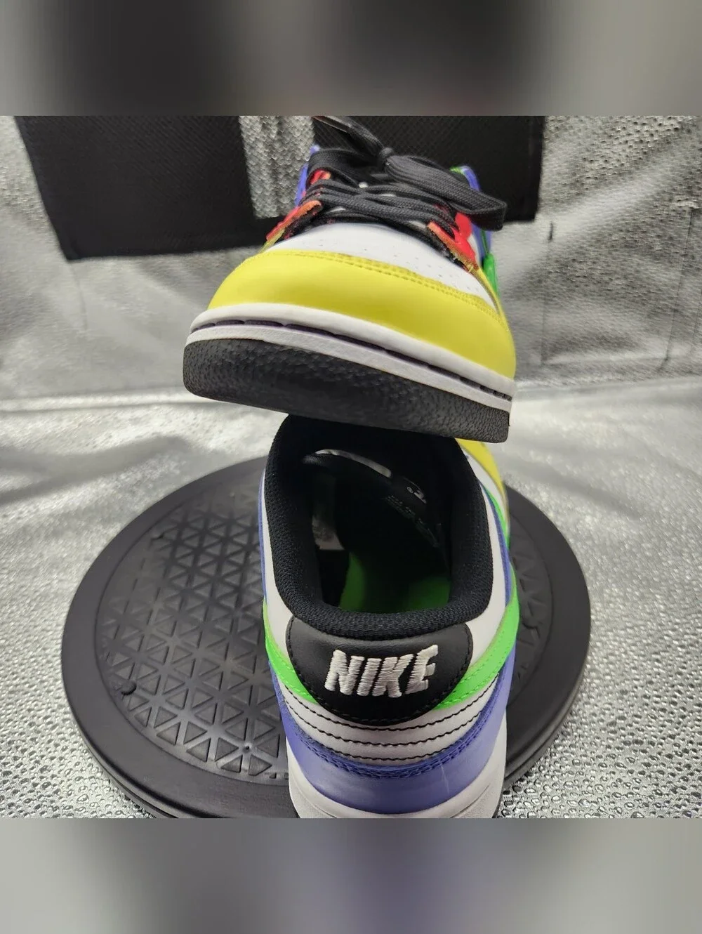 Nike Dunk Low Green Strike Multicolor Women’s 10 VNDS UV Reactive